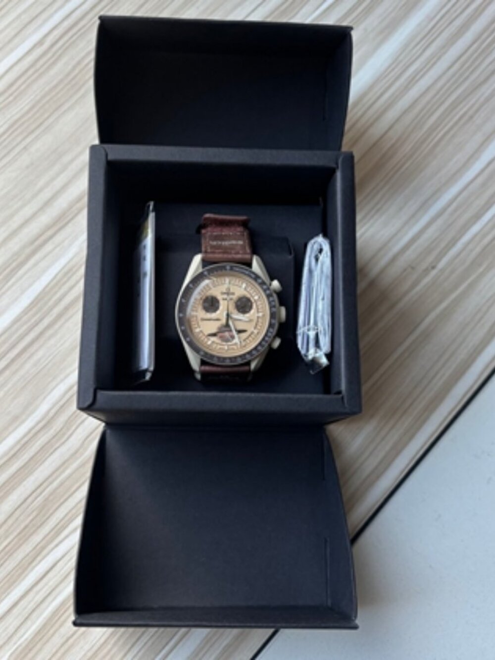 Omega - Light Brown - Watch - Saturn